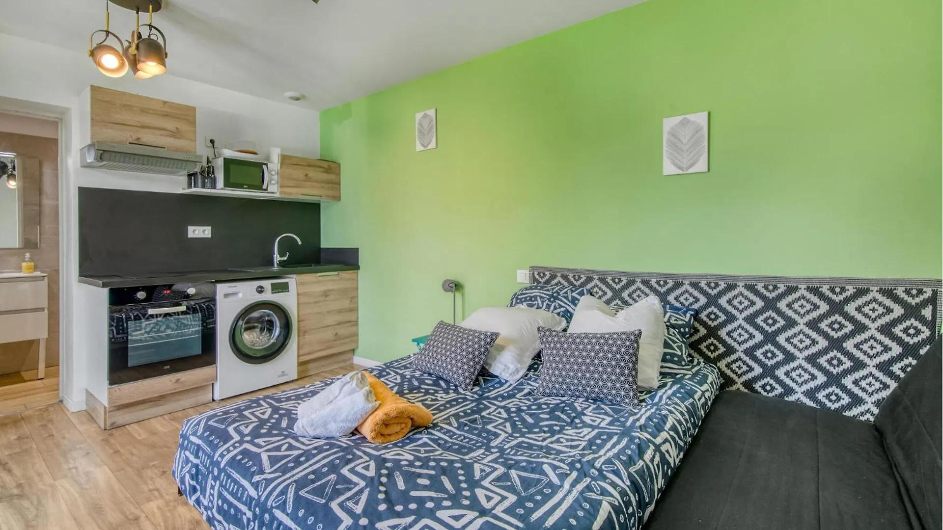 Stunning Apartment In Albi With Kitchenette